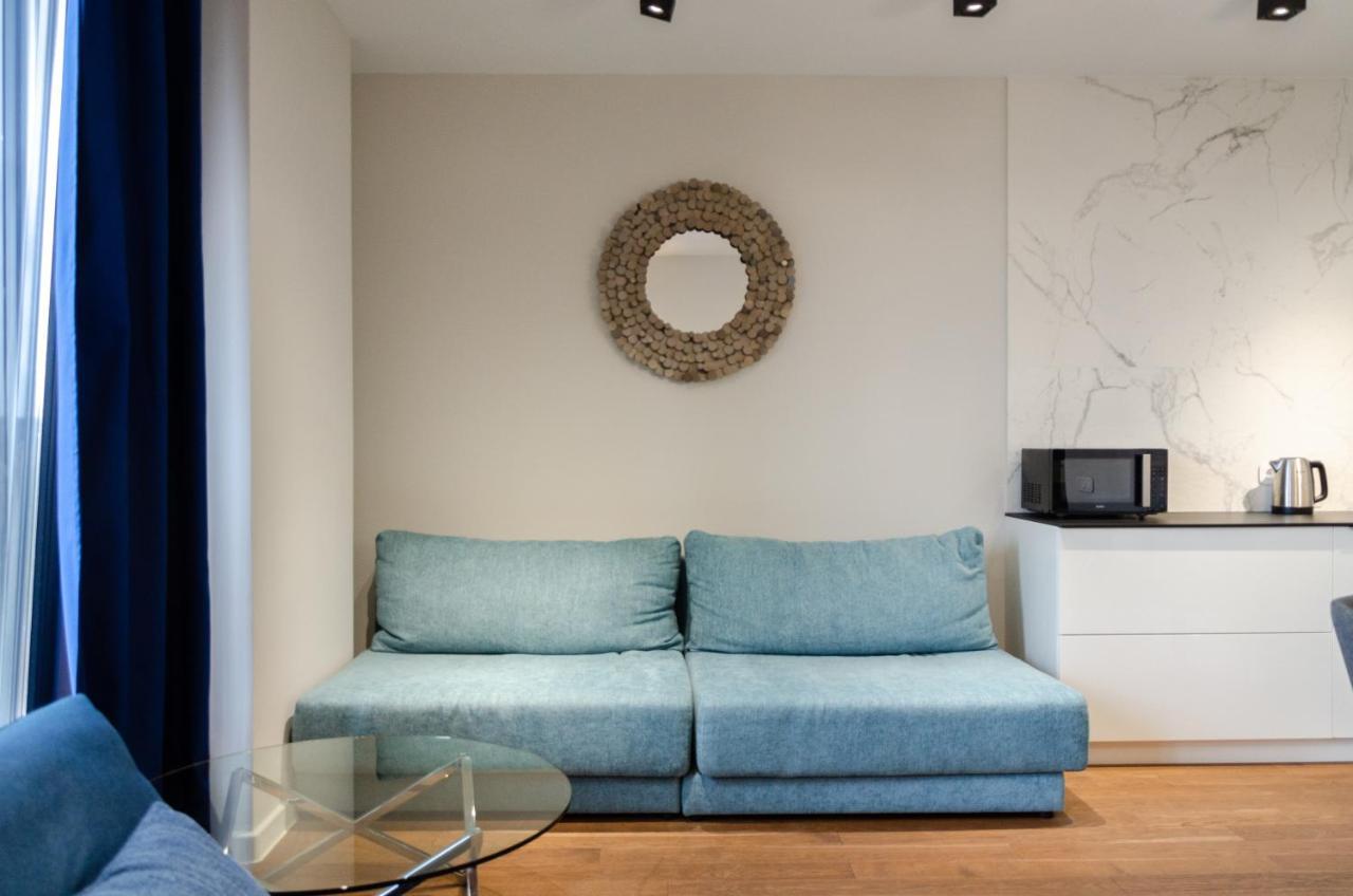 Petrovdom 9-102 In Best Apartment In Rc New York Concept House Kiev Exteriör bild